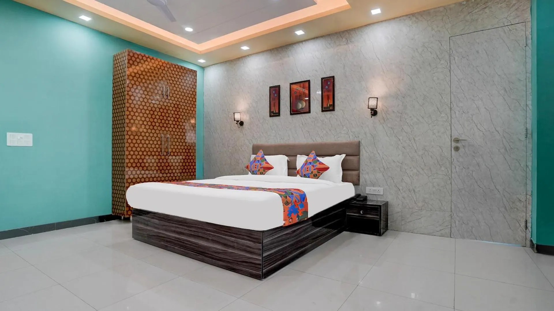 Fabhotel Sky Gurgaon India